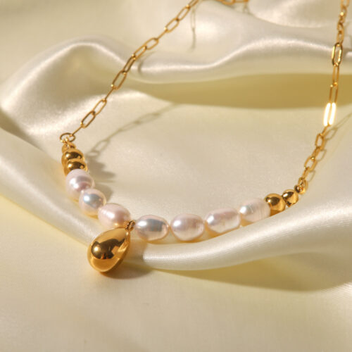 stainless steel + pearl necklace