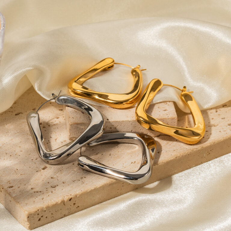 Hoe start ik een winstgevend sieradenbedrijf? 1 Groothandelsleveranciers van sieraden